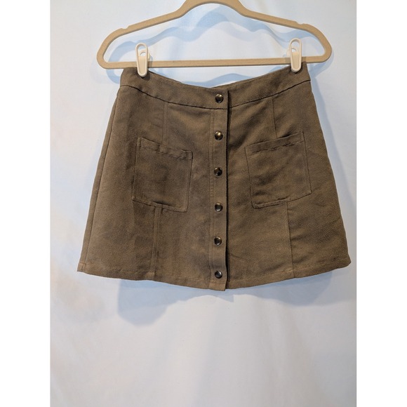 Jack by BB Dakota Dresses & Skirts - Jack by BB Dakota Faux Suede Button Front Mini Skirt Taupe Brown Size 0 JG49153
